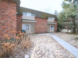 519 Long Shore Dr #B, Ann Arbor, MI 48105