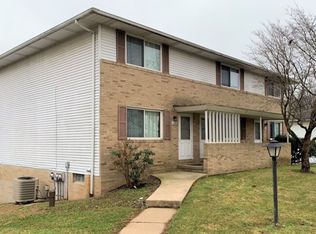 5658 Huckleberry St NW, North Canton, OH 44720