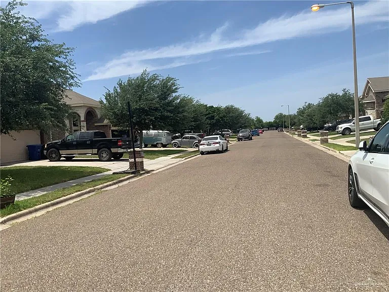 4512 Pelican Ave — Photo 3