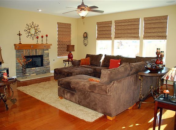 Large spacious family room