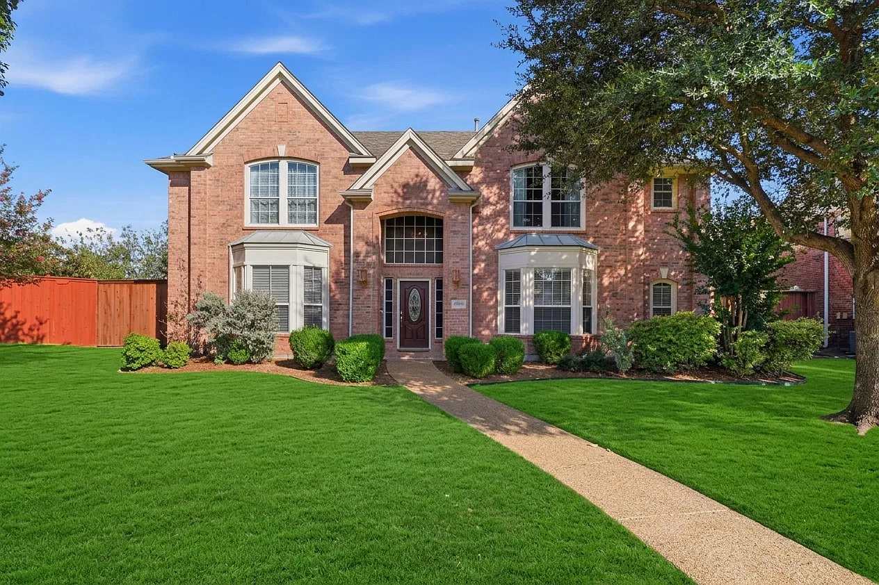 5 bed, 4469 sqft, $4,000 — Photo 1