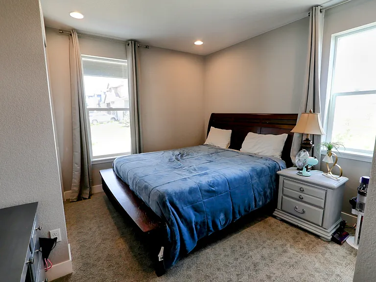 1512 Stablecross Dr — Photo 28