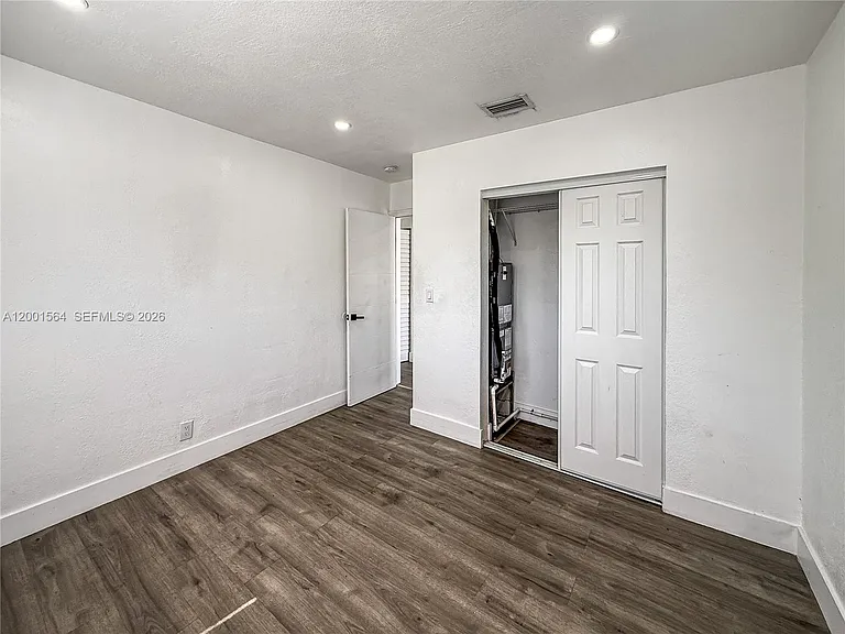 2620 NW 18th Ter #3 — Photo 9