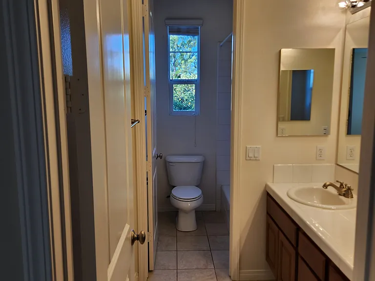 2828 Windstone Gln — Photo 14