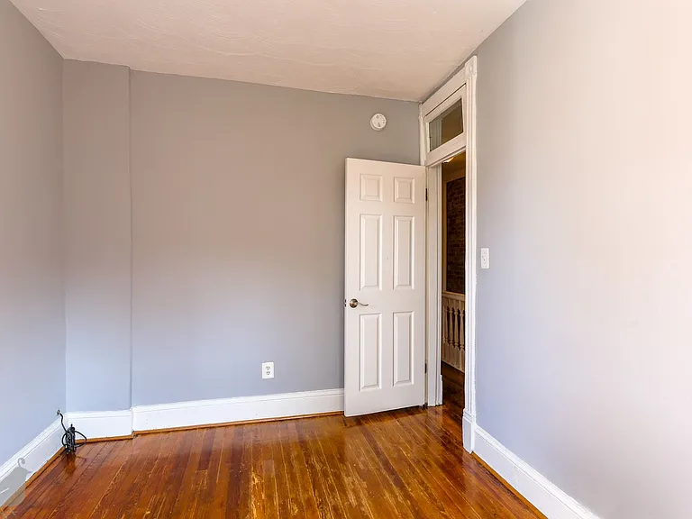 742 Harvard St NW — Photo 42