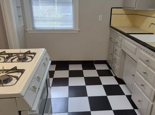 Huge! Vintage Charm, Absolute Must See 1 Bedroom, Sacramento, CA 95811