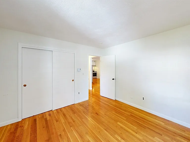 104 Trowbridge St #4 — Photo 15