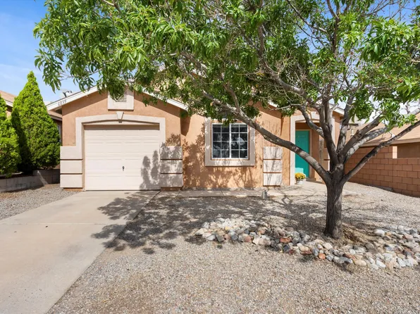 6039 Celestial Ave NW, Albuquerque, NM 87114