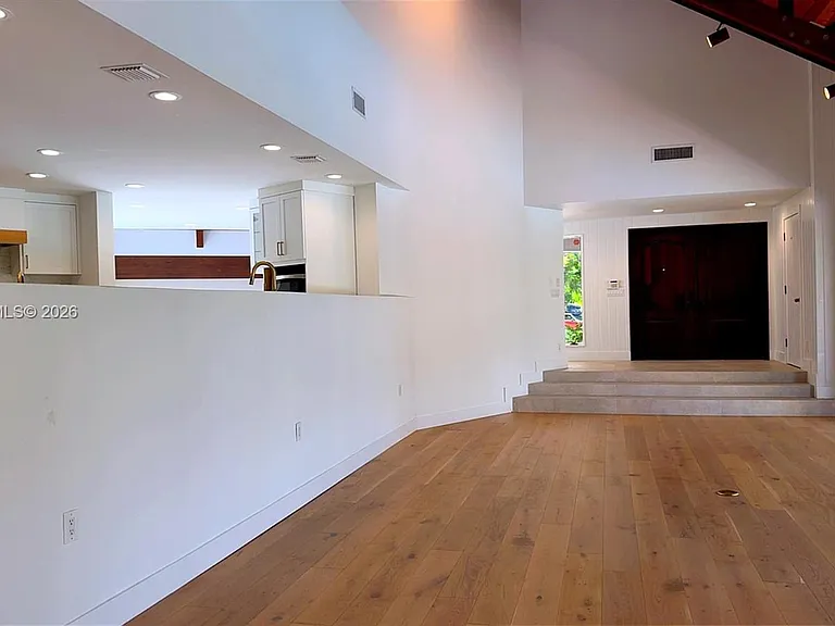 8925 SW 102nd Ter — Photo 14