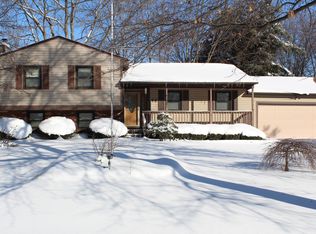 46 Capot Ln SW, Pataskala, OH 43062