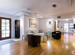 3338 Oak Glen Dr, Los Angeles, CA 90068