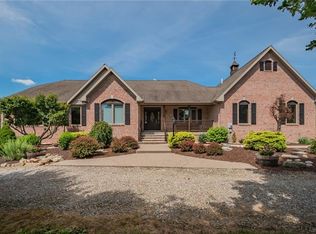 267 Mowl Rd, Washington, PA 15301