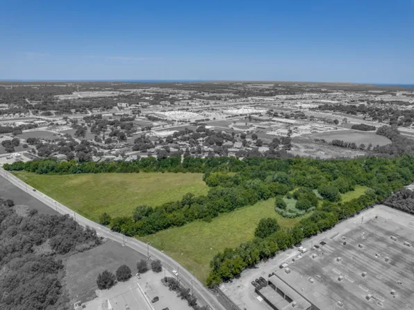 E Peyton St, Sherman, TX 75090