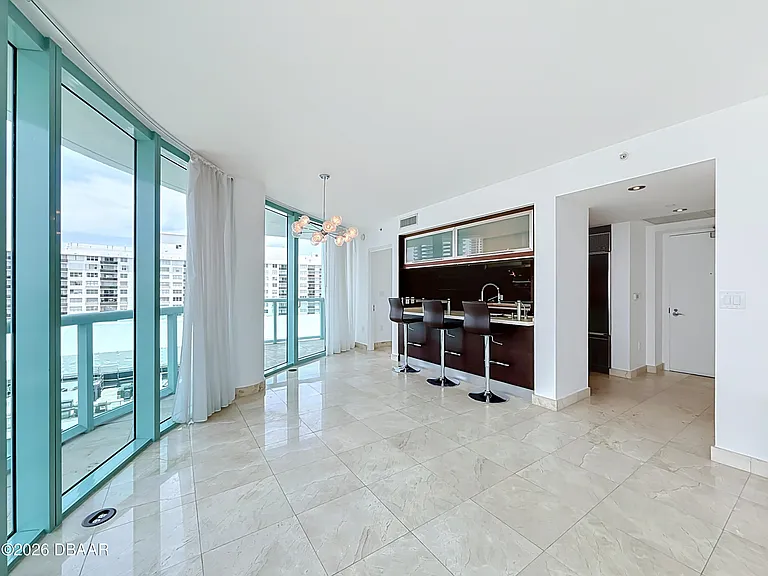 6000 Indian Creek Dr #12B — Photo 4