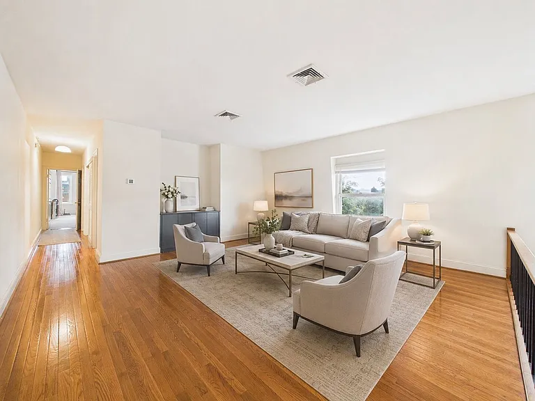 1740 N 42nd St #18 — Photo 2