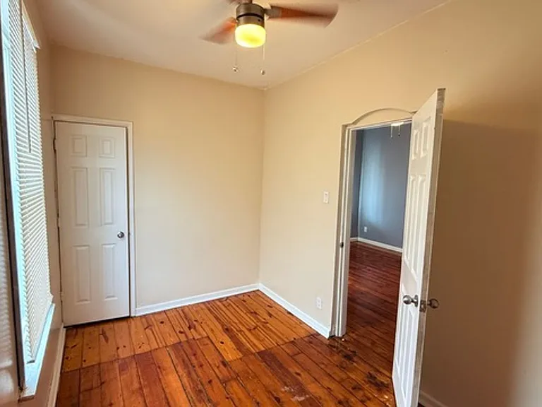 8224 S Muskegon Ave — Photo 7