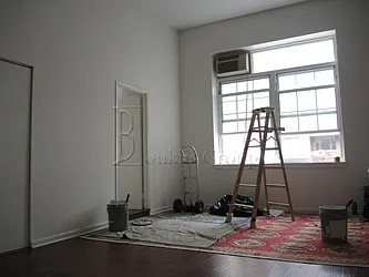 Rented by Bouklis Group