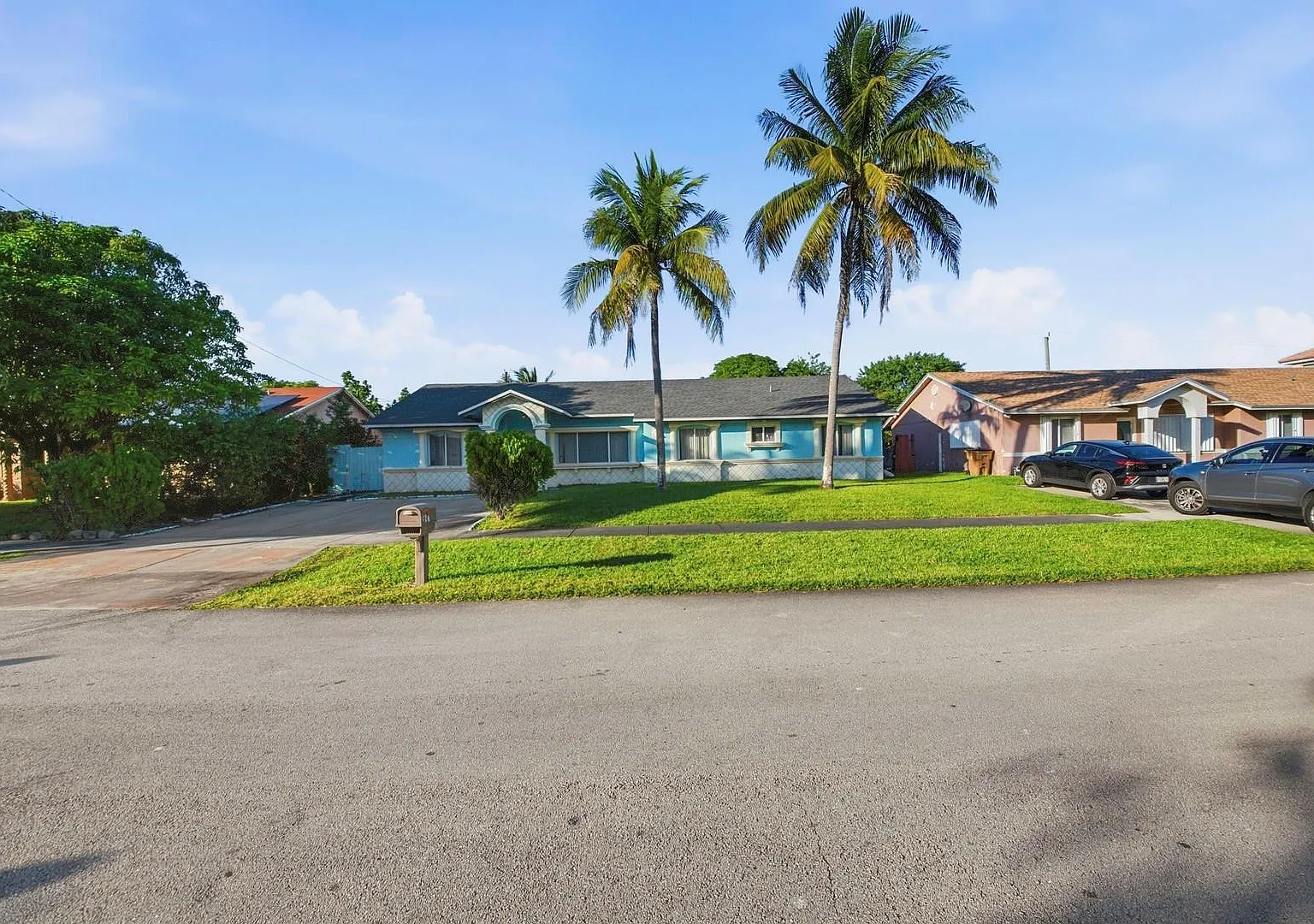 4 bed, 2.0 bath, 2198 sqft, $3,500 — Photo 1