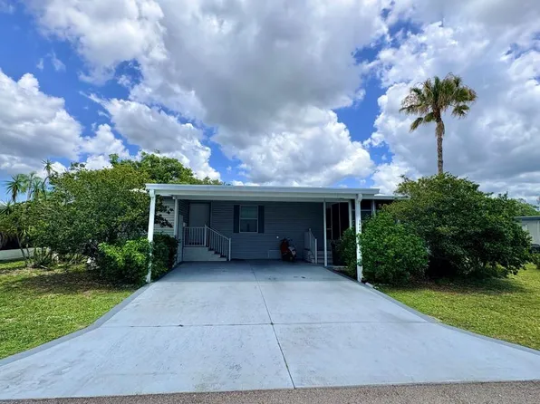 3624 Edam St #1203, Sarasota, FL 34234