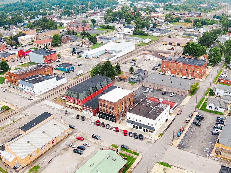 350 N Main St — Photo 25