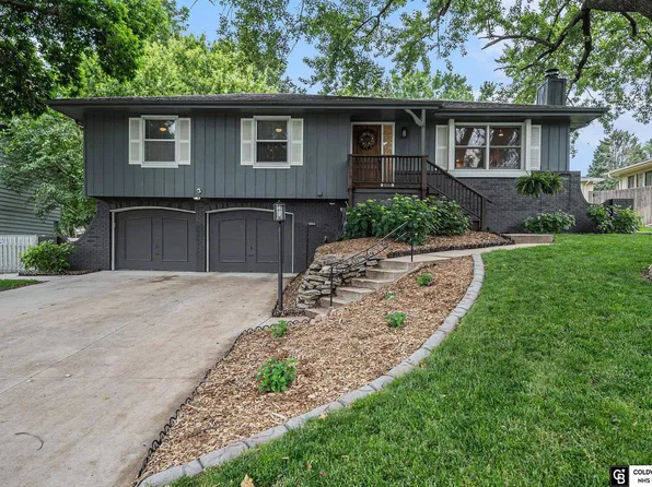 16419 Pierce St, Omaha, NE 68130