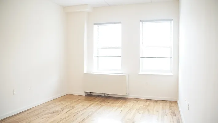 Rented by Great Jones Realty | media 21