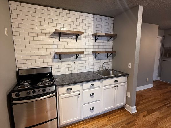 215 W Fairview St #406