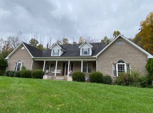 963 Merritts Creek Rd, Huntington, WV 25702