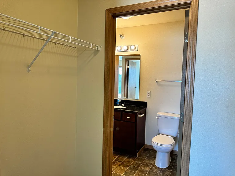 West Lake II Apartments — Photo 114