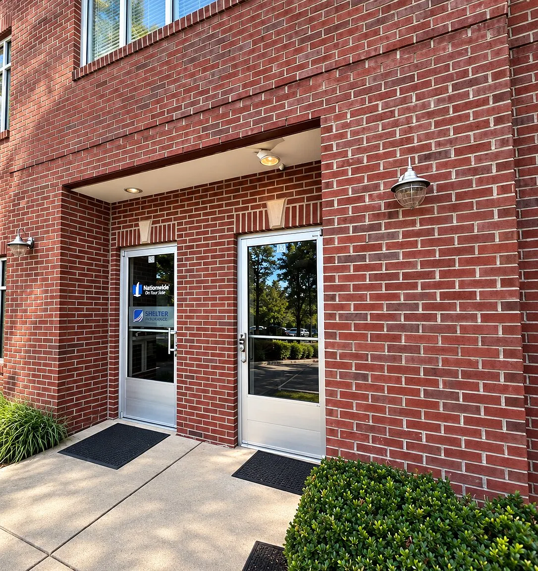 180 Belvedere Drive North - Unit #12 - 12 — Photo 1