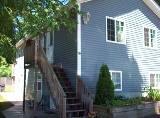 9 Shore Rd, Southwick, MA 01077