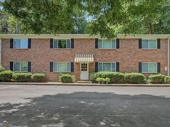 2430 Coosawattee Dr, Atlanta, GA 30319