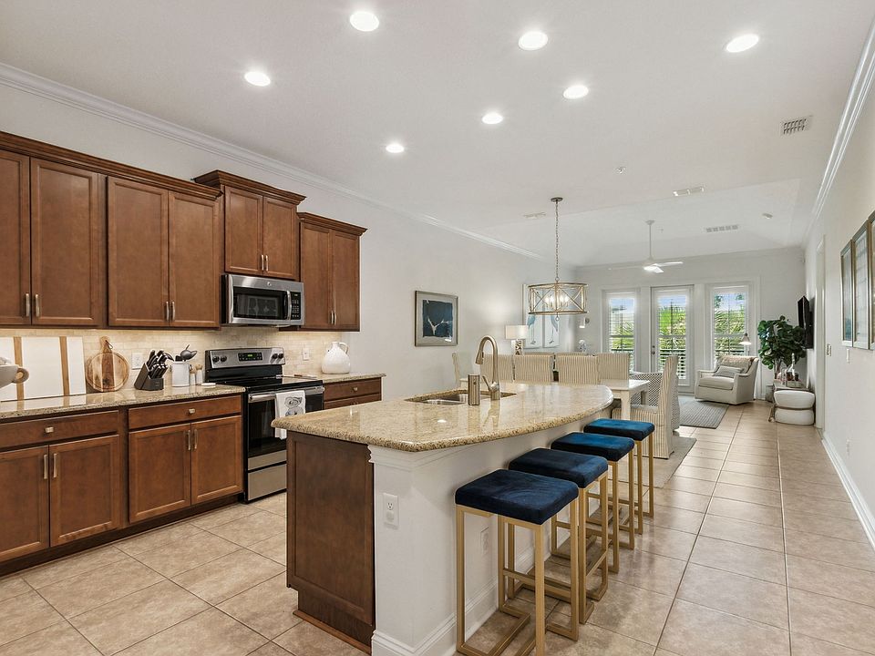 1st image of 95282 Summerwoods Cir Unit 607