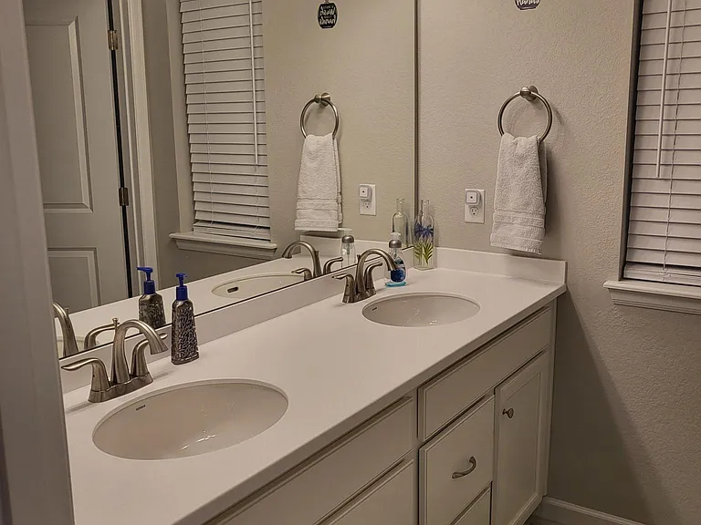 15015 Pepper Pike Pl — Photo 21