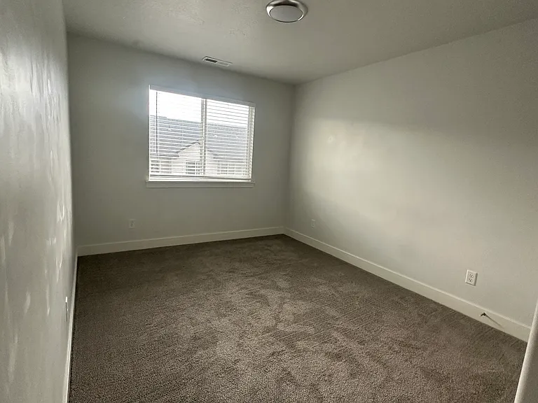 4336 W Watchmen Way — Photo 36