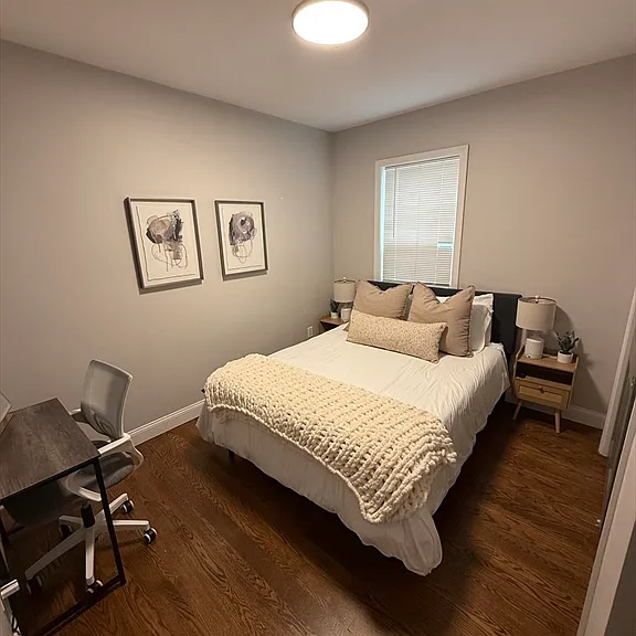 726 E 2nd St #2A — Photo 5