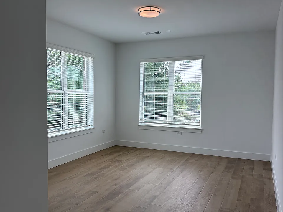 975-77 E 75th St #75-314E