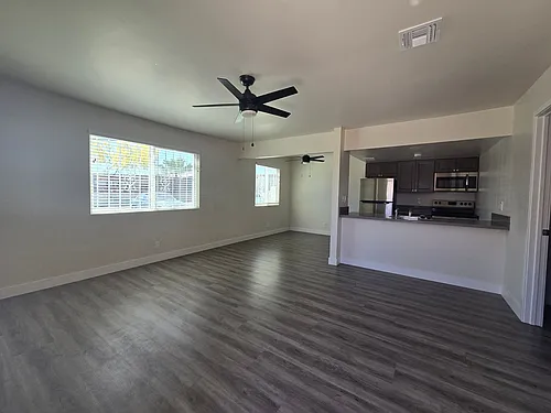 1235 Elizabeth Ave Photo 1