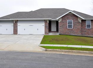 2513 W Chris Ct, Ozark, MO 65721