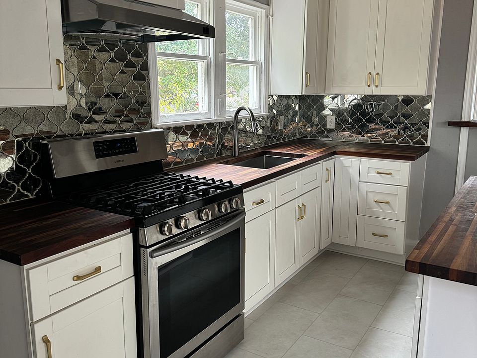 1st image of 312 Winburn Ave