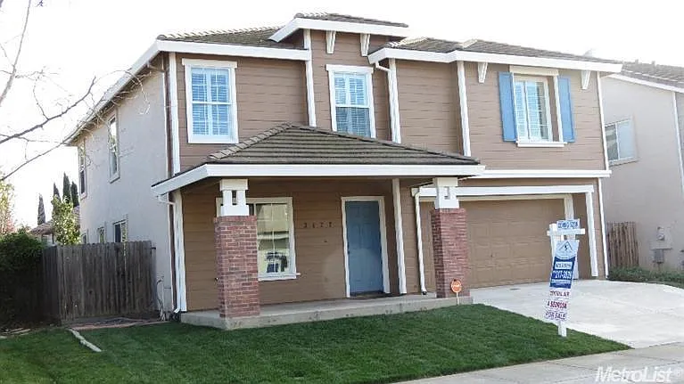 3422 Delphinium Way photo 1