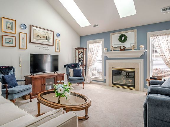 5th image of 1229 Stonegate Way