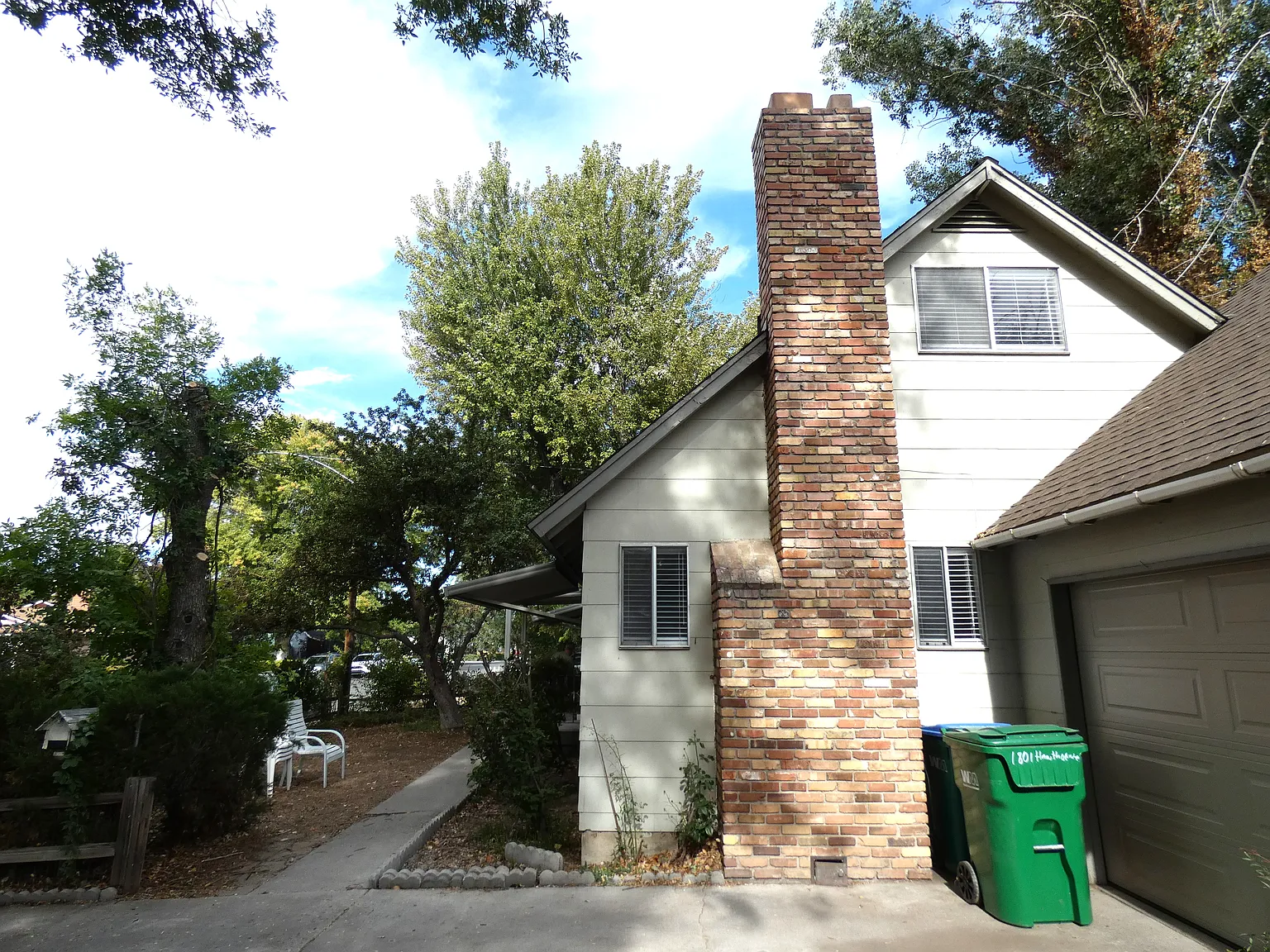 4 bed, 1620 sqft, $975 — Photo 3
