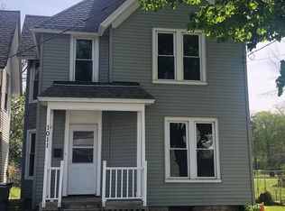 1011 Caroline St, Waukesha, WI 53186