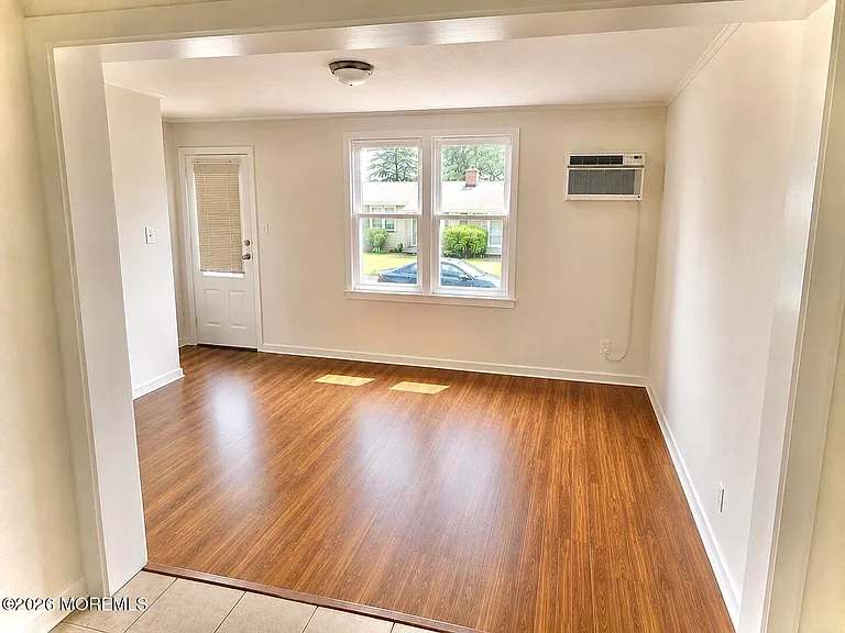 23 Degraw Ave #25 — Photo 6