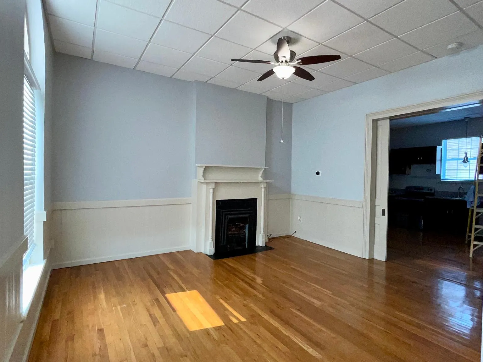 423 S Main St — Photo 3