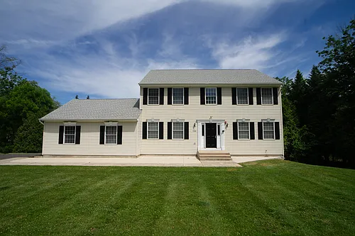 4300 Old Lincoln Hwy Photo 1