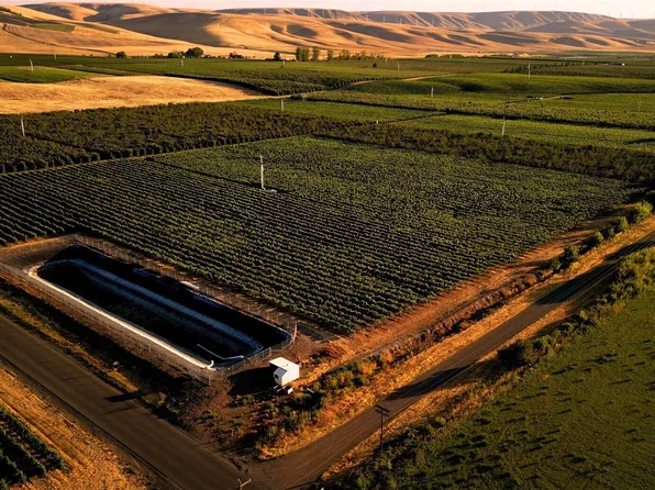 129650 Edwards Road, Milton-Freewater, OR 97862