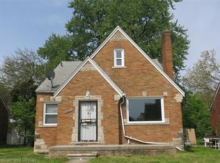 17613 Rowe St, Detroit, MI 48205