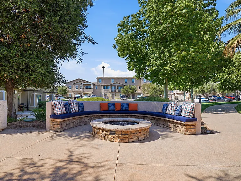Oak Springs Ranch — Photo 18